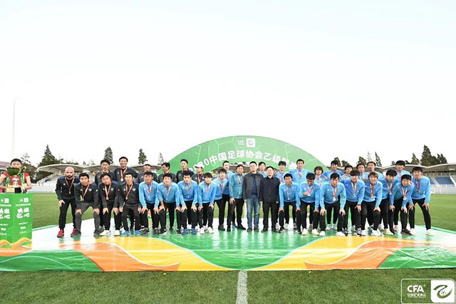 英超综合：曼联客场小胜切尔西